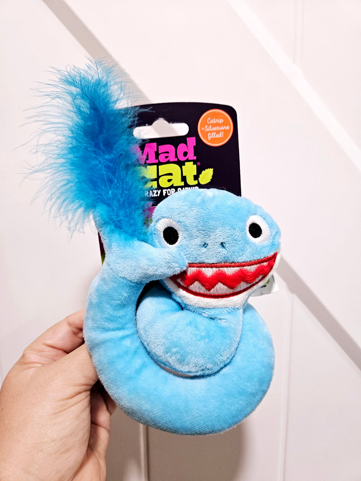 Mad Cat Twisty Kicker Cat Toy